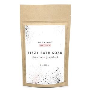 3/$30 New Midnight Paloma Charcoal + Grapefruit Fizzy Bath Soak (235ml)